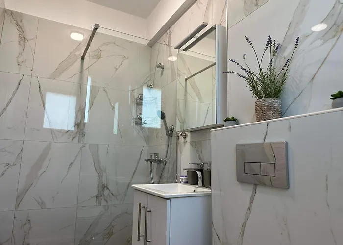 Daire Emerald Luxury